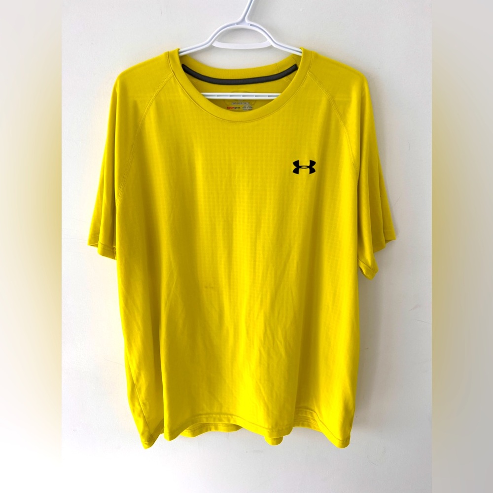Men’s UnderArmour Heat Gear Active Top